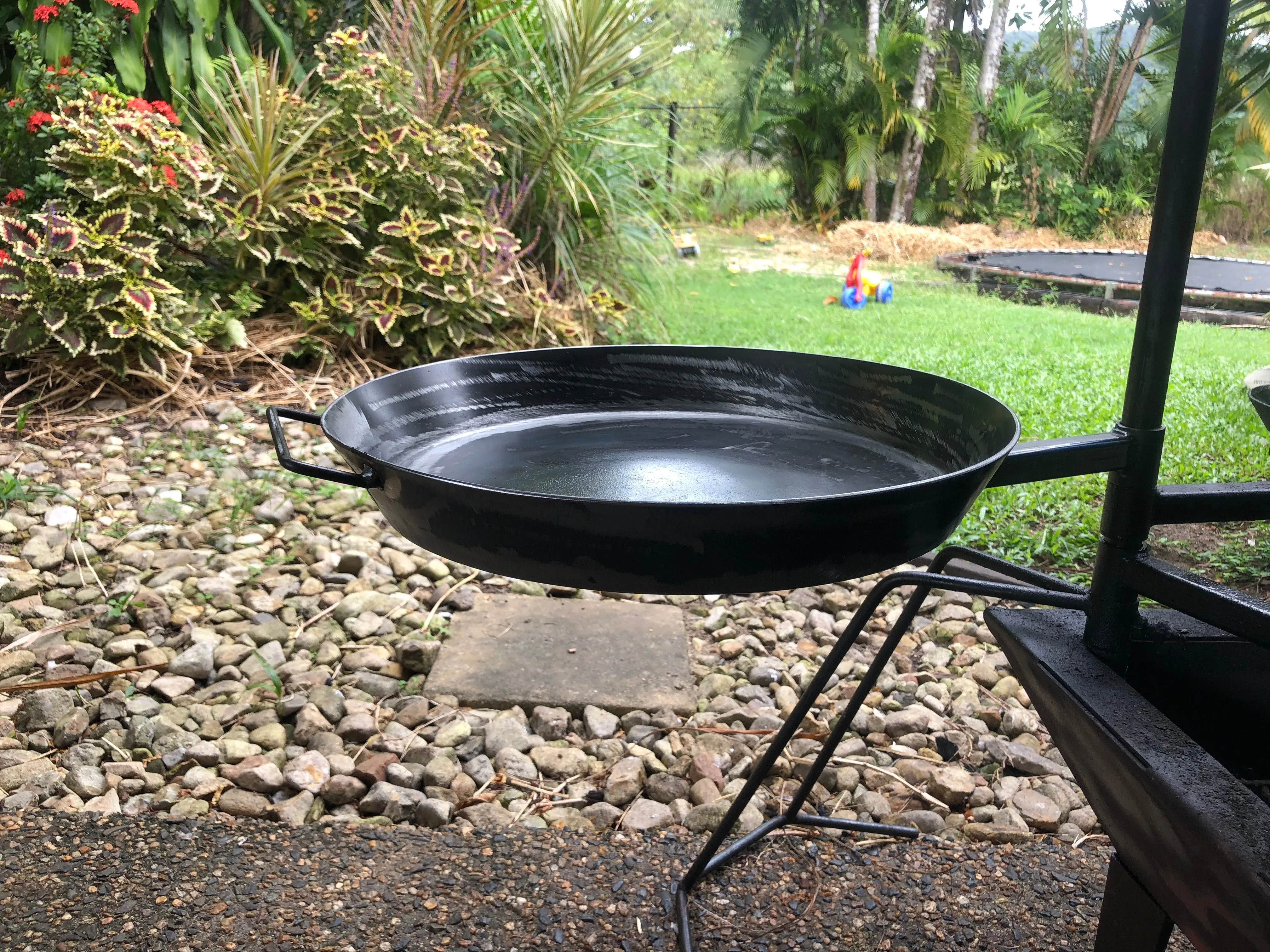 BBQ Pan on an Arm