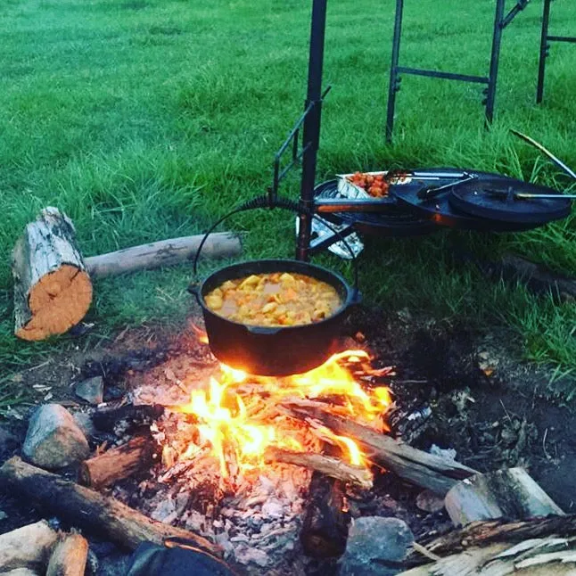 Kit for the Camp Oven